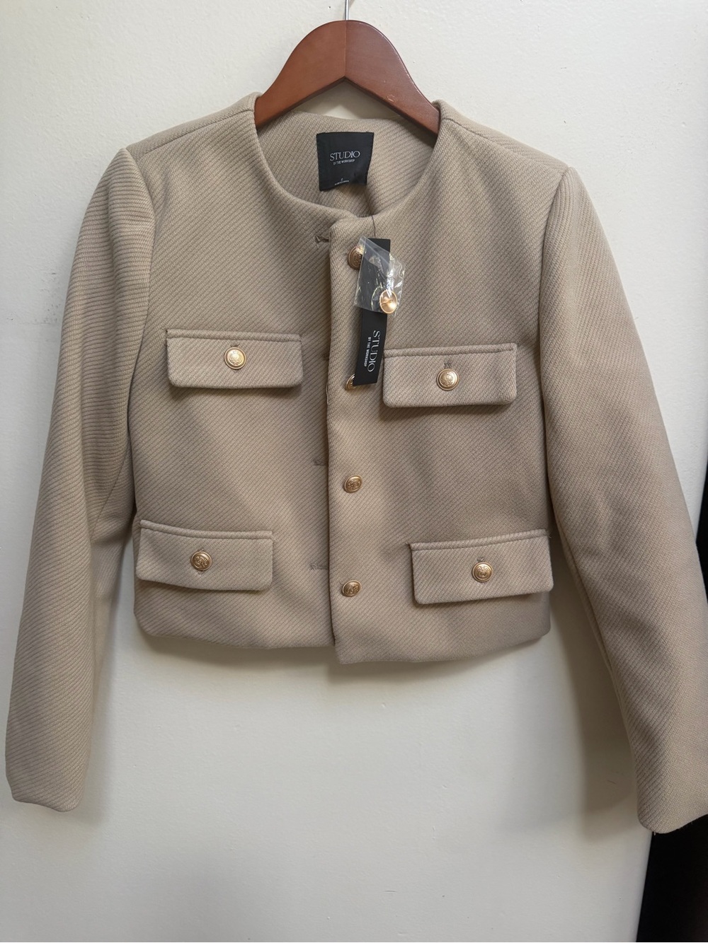NWT Studio By The Workshop Cream Cropped Button Jacket